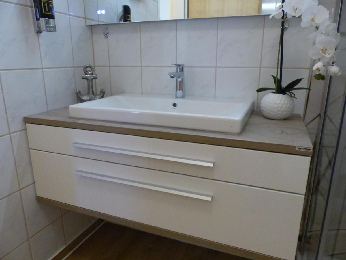 Ferienwohnung 12 - Seewald Haus Huehnergott Sellin  المظهر الخارجي الصورة