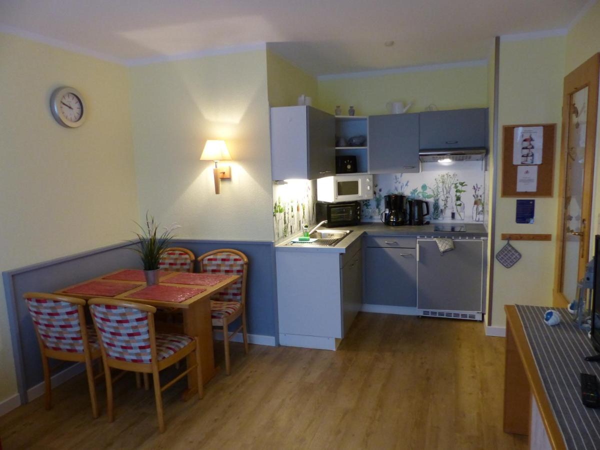 Ferienwohnung 12 - Seewald Haus Huehnergott Sellin  المظهر الخارجي الصورة